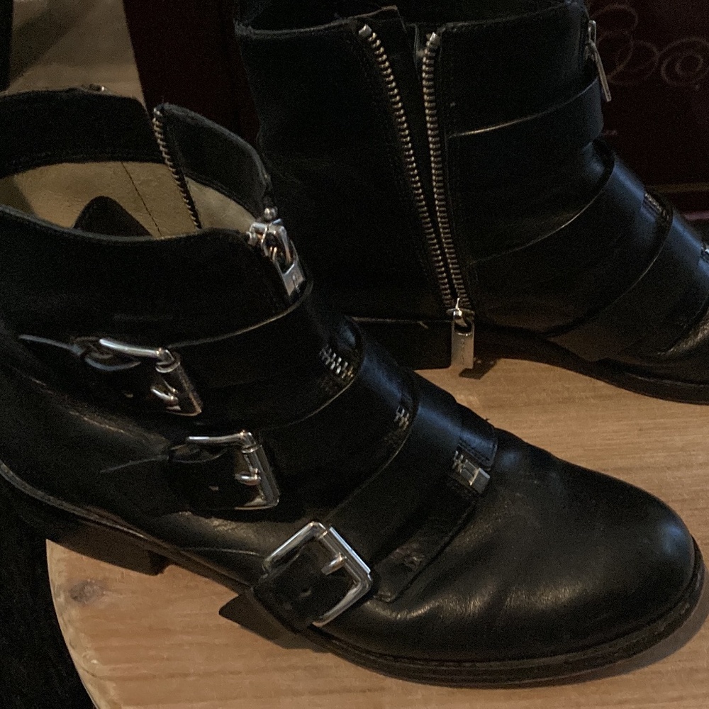 Michale Kors  biots